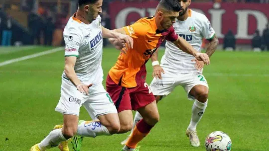 Spor Toto Süper Lig: Galatasaray: 1 - Corendon Alanyaspor: 0 (Maç devam ediyor)