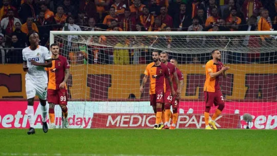 Spor Toto Süper Lig: Galatasaray: 2 - Corendon Alanyaspor: 2 (Maç sonucu)