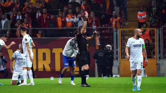Spor Toto Süper Lig: Galatasaray: 2 - Corendon Alanyaspor: 2 (Maç sonucu)