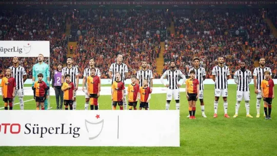 Spor Toto Süper Lig: Galatasaray: 0 - Beşiktaş: 0 (Maç devam ediyor)