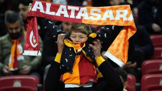 Spor Toto Süper Lig: Galatasaray: 1 - İstanbulspor: 0 (Maç devam ediyor)