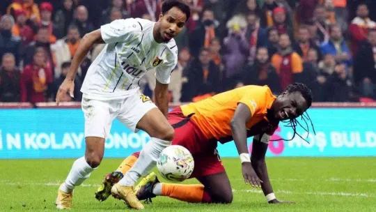 Spor Toto Süper Lig: Galatasaray: 2 - İstanbulspor: 1 (İkinci yarı)