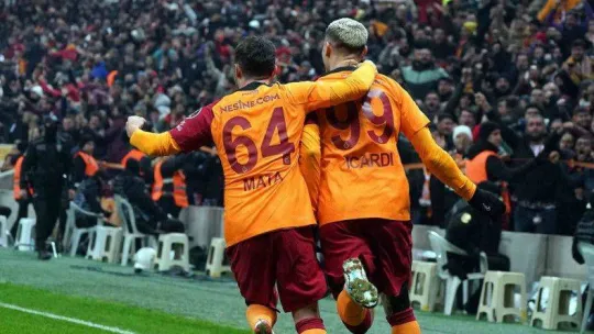 Spor Toto Süper Lig: Galatasararay: 3 - Ümraniyespor: 2 (Maç sonucu)