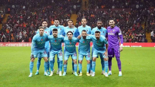 Spor Toto Süper Lig: Galatasaray: 1 - Trabzonspor: 1 (Maç devam ediyor)