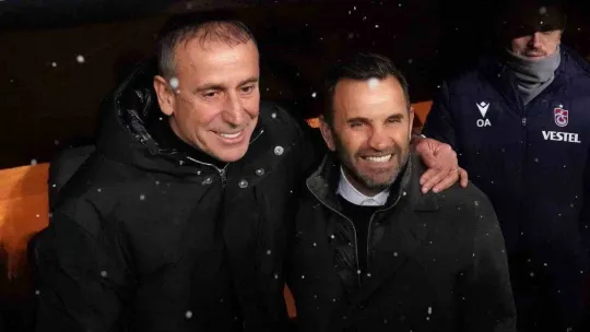 Spor Toto Süper Lig: Galatasaray: 1 - Trabzonspor: 1 (Maç devam ediyor)