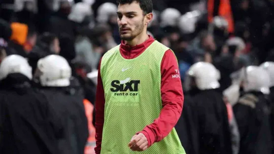 Spor Toto Süper Lig: Galatasaray: 1 - Trabzonspor: 1 (İlk yarı)