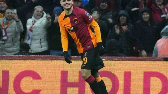 Spor Toto Süper Lig: Galatasaray: 2 - Trabzonspor: 1 (Maç sonucu)