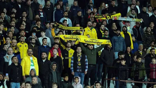 Spor Toto Süper Lig: İstanbulspor: 0 - Fenerbahçe: 0 (Maç devam ediyor)