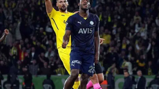 Spor Toto Süper Lig: İstanbulspor: 2 - Fenerbahçe: 5 (Maç sonucu)