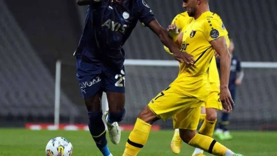 Spor Toto Süper Lig: İstanbulspor: 2 - Fenerbahçe: 5 (Maç sonucu)