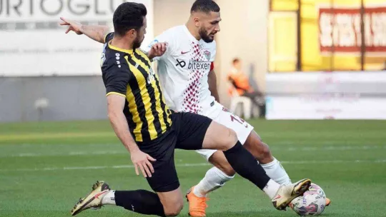 Spor Toto Süper Lig: İstanbulspor: 0 - Hatayspor: 1 (Maç devam ediyor)