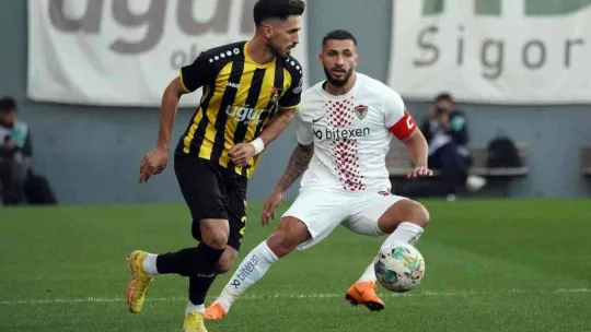 Spor Toto Süper Lig: İstanbulspor: 0 - Hatayspor: 1 (İlk yarı)