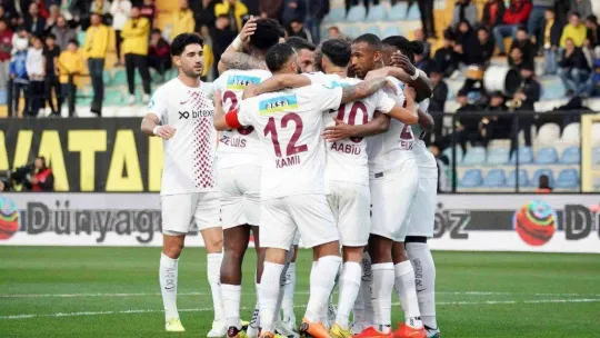 Spor Toto Süper Lig: İstanbulspor: 0 - Hatayspor: 1 (İlk yarı)