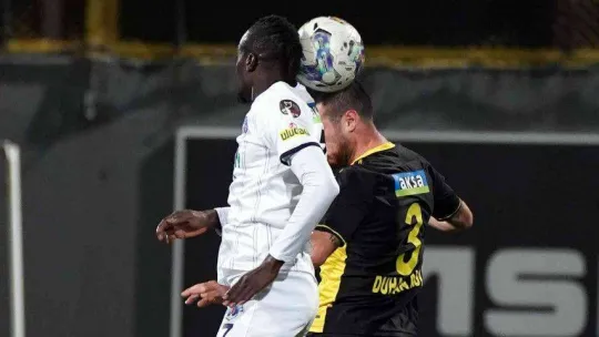 Spor Toto Süper Lig: İstanbulspor: 2 - Kasımpaşa: 1 (Maç sonucu)