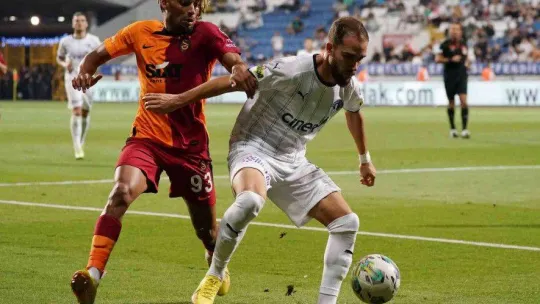 Spor Toto Süper Lig: Kasımpaşa: 2 - Galatasaray: 3 (Maç sonucu)