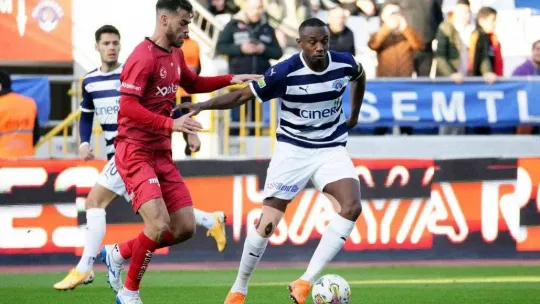 Spor Toto Süper Lig: Kasımpaşa: 0 - Sivasspor: 1 (Maç devam ediyor)