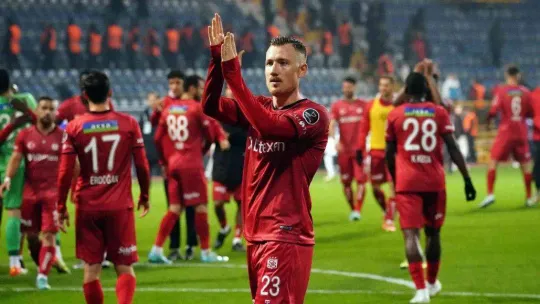 Spor Toto Süper Lig: Kasımpaşa: 1 - Sivasspor: 2 (Maç sonucu)