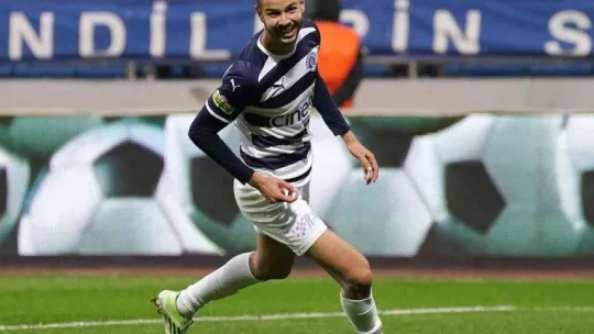 Spor Toto Süper Lig: Kasımpaşa: 2 - Alanyaspor: 0 (İlk yarı)