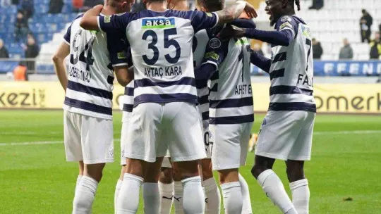 Spor Toto Süper Lig: Kasımpaşa: 2 - Alanyaspor: 0 (İlk yarı)