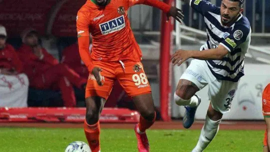 Spor Toto Süper Lig: Kasımpaşa: 4 - Alanyaspor: 1 (Maç sonucu)