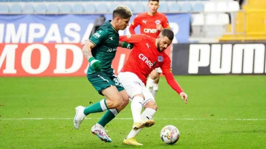 Spor Toto Süper Lig: Kasımpaşa: 3 - Giresunspor: 1 (İlk yarı)