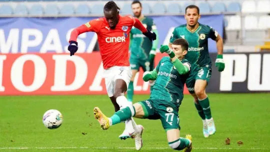 Spor Toto Süper Lig: Kasımpaşa: 3 - Giresunspor: 1 (İlk yarı)