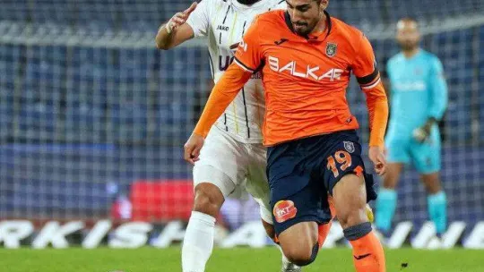 Spor Toto Süper Lig: Medipol Başakşehir: 2 - İstanbulspor: 0 (Maç sonucu)