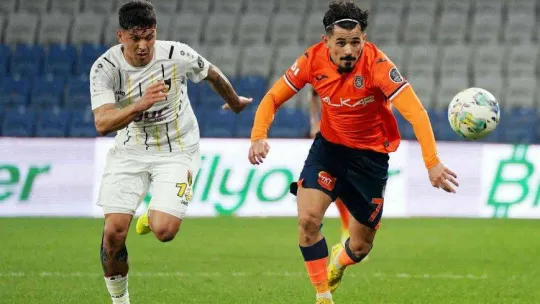 Spor Toto Süper Lig: Medipol Başakşehir: 2 - İstanbulspor: 0 (Maç sonucu)