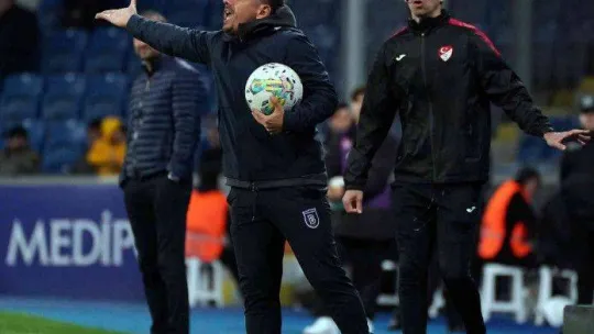 Spor Toto Süper Lig: Medipol Başakşehir: 2 - İstanbulspor: 0 (Maç sonucu)