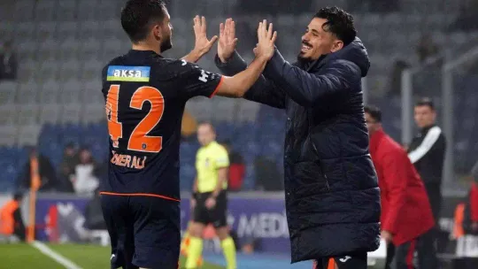Spor Toto Süper Lig: Medipol Başakşehir: 3 - Giresunspor: 1 (Maç sonucu)
