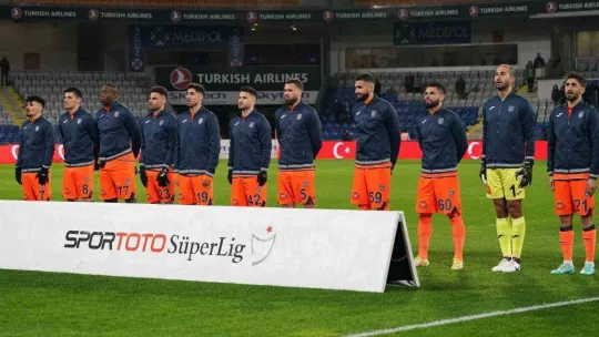 Spor Toto Süper Lig: Medipol Başakşehir: 0 - Konyaspor: 0 (Maç devam ediyor)