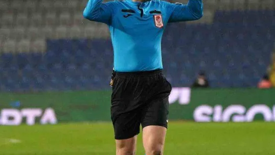 Spor Toto Süper Lig: Medipol Başakşehir: 1 - Konyaspor: 0 (İlk yarı)