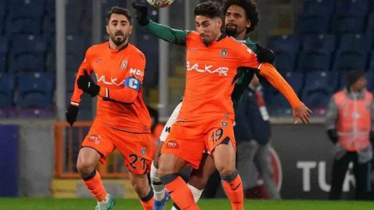 Spor Toto Süper Lig: Medipol Başakşehir: 2 - Konyaspor: 0 (Maç sonucu)