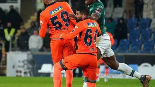 Spor Toto Süper Lig: Medipol Başakşehir: 2 - Konyaspor: 0 (Maç sonucu)