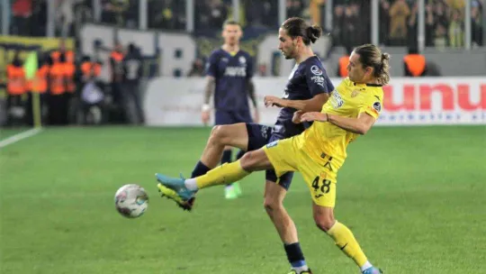 Spor Toto Süper Lig: MKE Ankaragücü: 0 - Fenerbahçe: 3 (Maç sonucu)