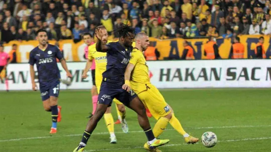 Spor Toto Süper Lig: MKE Ankaragücü: 0 - Fenerbahçe: 3 (Maç sonucu)