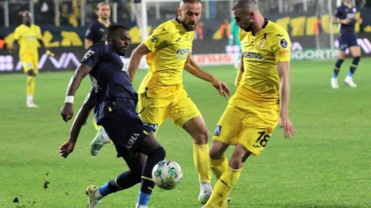 Spor Toto Süper Lig: MKE Ankaragücü: 0 - Fenerbahçe: 3 (Maç sonucu)