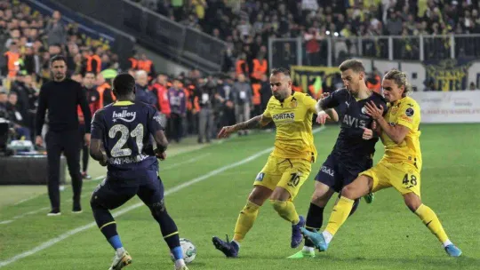 Spor Toto Süper Lig: MKE Ankaragücü: 0 - Fenerbahçe: 3 (Maç sonucu)