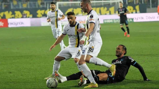Spor Toto Süper Lig: MKE Ankaragücü: 0 - Trabzonspor: 0 (Maç devam ediyor)