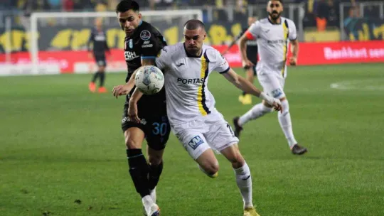 Spor Toto Süper Lig: MKE Ankaragücü: 0 - Trabzonspor: 0 (Maç devam ediyor)