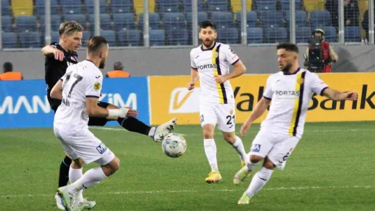 Spor Toto Süper Lig: MKE Ankaragücü: 0 - Trabzonspor: 0 (Maç devam ediyor)
