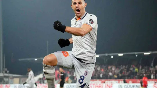 Spor Toto Süper Lig: Ümraniyespor: 1 - Medipol Başakşehir: 1 (Maç devam ediyor)