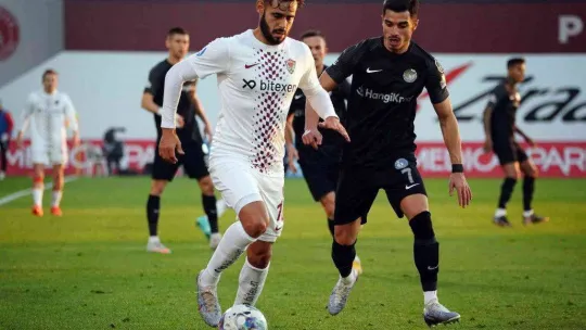 Spor Toto Süper Lig: Ümraniyespor: 1 - Hatayspor: 1 (İlk yarı)