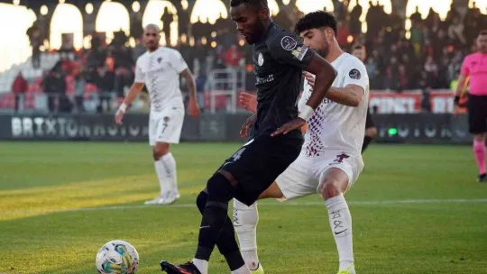 Spor Toto Süper Lig: Ümraniyespor: 1 - Hatayspor: 1 (İlk yarı)