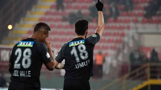 Spor Toto Süper Lig: Ümraniyespor: 2 - Hatayspor: 2 (Maç sonucu)