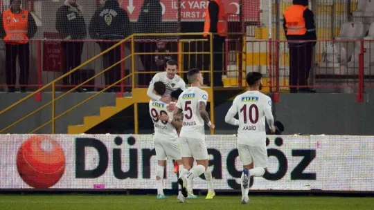 Spor Toto Süper Lig: Ümraniyespor: 2 - Hatayspor: 2 (Maç sonucu)