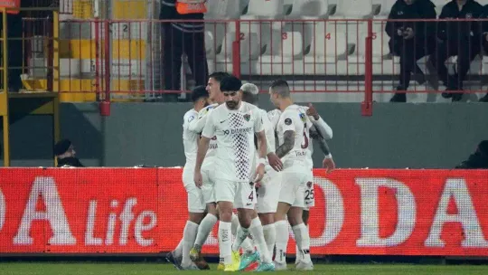 Spor Toto Süper Lig: Ümraniyespor: 2 - Hatayspor: 2 (Maç sonucu)