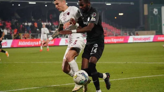 Spor Toto Süper Lig: Ümraniyespor: 2 - Hatayspor: 2 (Maç sonucu)