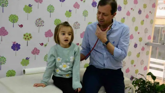 Strep A bakterisine karşı uzmanından önemli uyarı: 'En net belirti boğaz ağrısı'