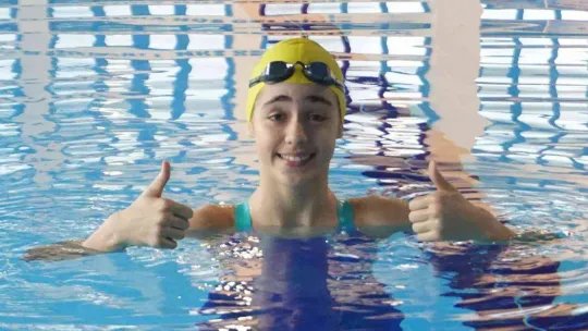 Su korkusunu yenmek için başladığı spor hayatını değiştirdi